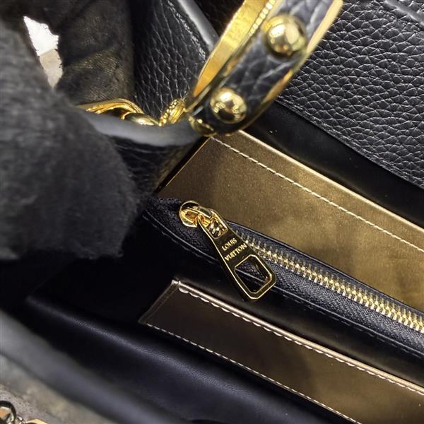 2026120185549948 270